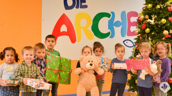 Christmas presents for the children of the Arche