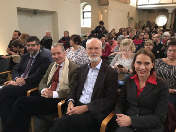 Hanse-Klinik GmbH Lübeck • Fachklinik für Liposuktion beim Lipödem Kontakt