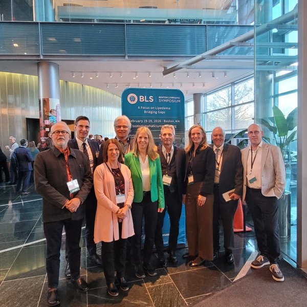 Hanse-Klinik GmbH Lübeck • Fachklinik für Liposuktion beim Lipödem contact Hanse-Klinik GmbH Lübeck • Fachklinik für Liposuktion beim Lipödem contact