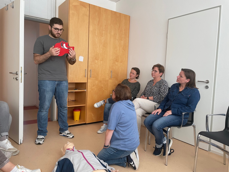 Hanse-Klinik GmbH Lübeck • Fachklinik für Liposuktion beim Lipödem Kontakt