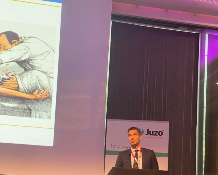 Hanse-Klinik GmbH Lübeck • Fachklinik für Liposuktion beim Lipödem Kontakt