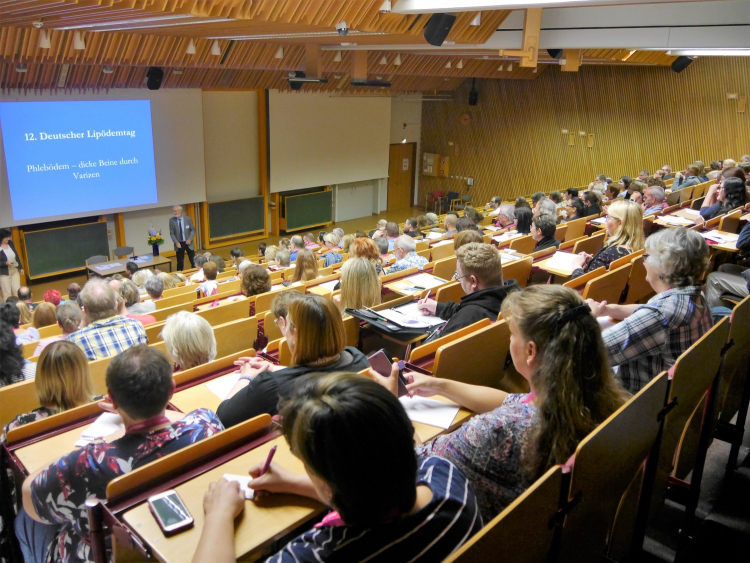 Hanse-Klinik GmbH Lübeck • Fachklinik für Liposuktion beim Lipödem Kontakt